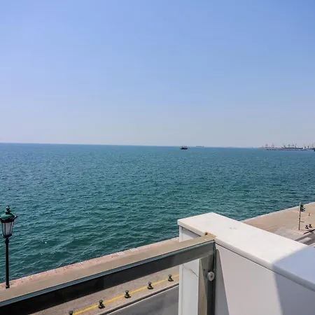 Infinity Sea View - White Tower *