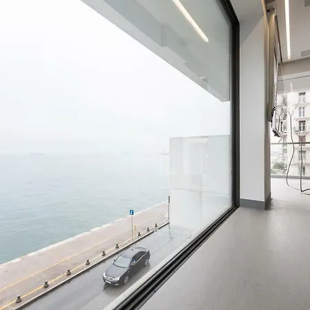 Infinity Sea View شقة سالونيك