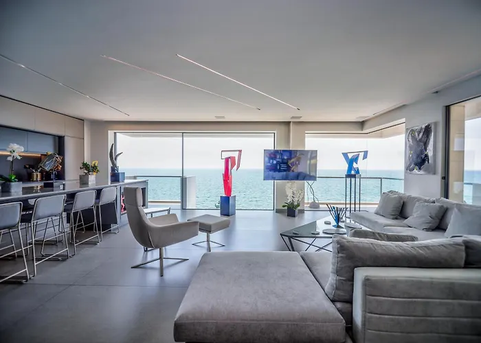Διαμέρισμα Infinity Sea View *